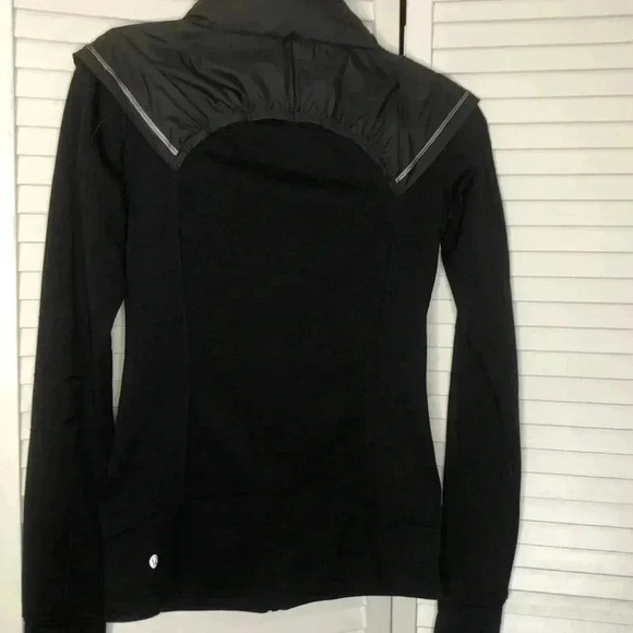 Lululemon Black Running Jacket Size Small​ - Picture 7 of 7